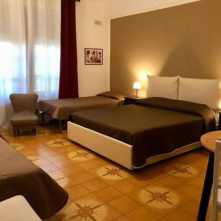 Gli Artisti Apartments & Rooms Bagheria Oda fotoğraf